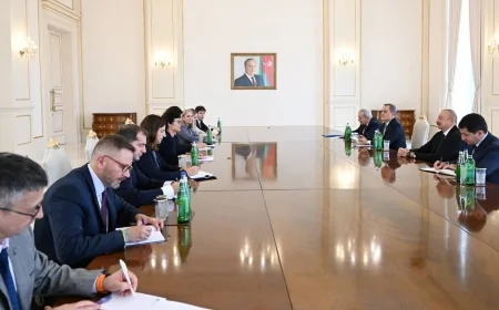 Azərbaycan Respublikasının Prezidenti İlham Əliyev sentyabrın 18-də Avropa İttifaqının Genişlənmə üzrə komissarı Marta Kosu qəbul edib.