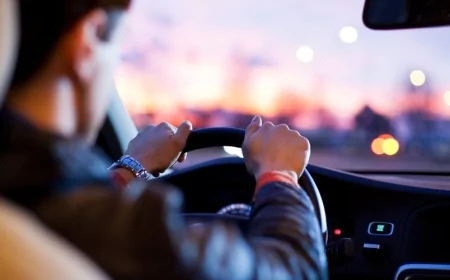 Bakıda sürücülük təlimində biabırçılıq: Müəllim kapotun üzərində dərs keçdi