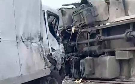 Kürdəmirdə iki yük maşını toqquşdu