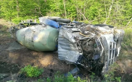 Betonqarışdıran maşın dərəyə aşdı, SÜRÜCÜ ÖLDÜ