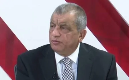 Xeyrəddin Qoca deyir ki “Həmin professoru, it də tanımır!”