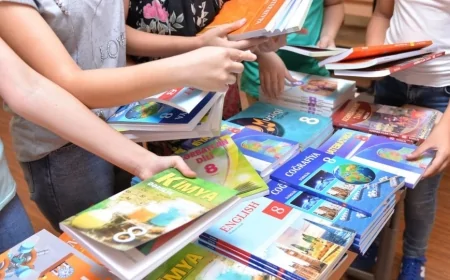 Dərsliklərin sayı azalacaq?-AÇIQLAMA