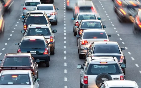 15 istiqamətdə tıxac var