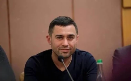 Deputat yol qəzasında öldü