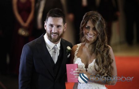 Lionel Messi doğma şəhərində evlənib-VİDEO