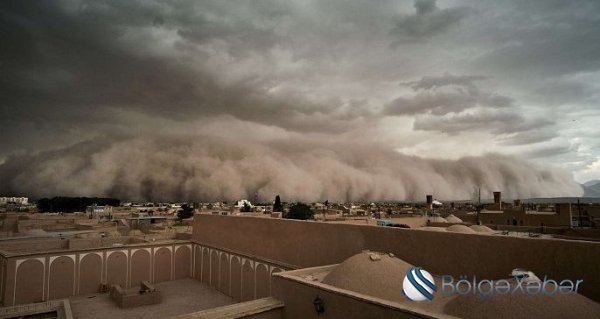 İranda qum fırtınası: 2278 nəfər xəsarət aldı