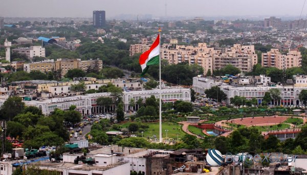 Hindistan bu ölkənin 40 diplomatını qovur
